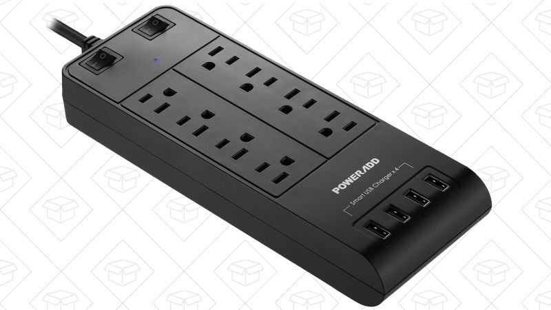 Regleta con 8 enchufes y protector de voltaje, $18 con cĂłdigo 5FGJ45D5